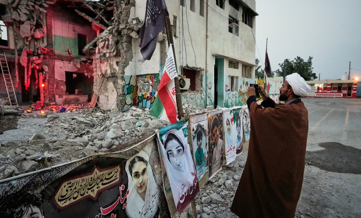 Escuela destruída por ataque de EEUU en Irán el 8 de febrero.  AP