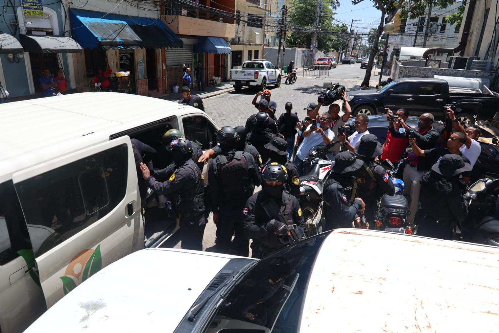 Traslado de imputados en Operación Cobra