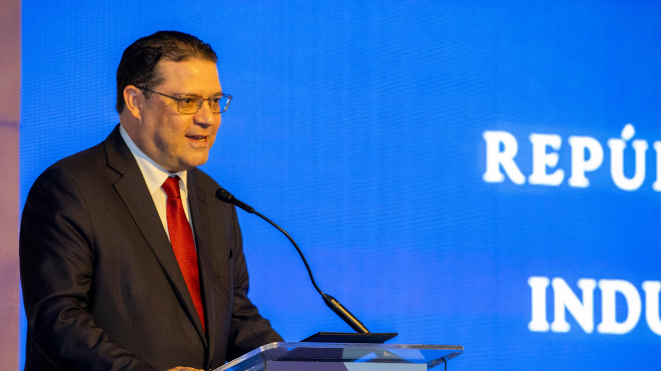 Eduardo Sanz Lovatón