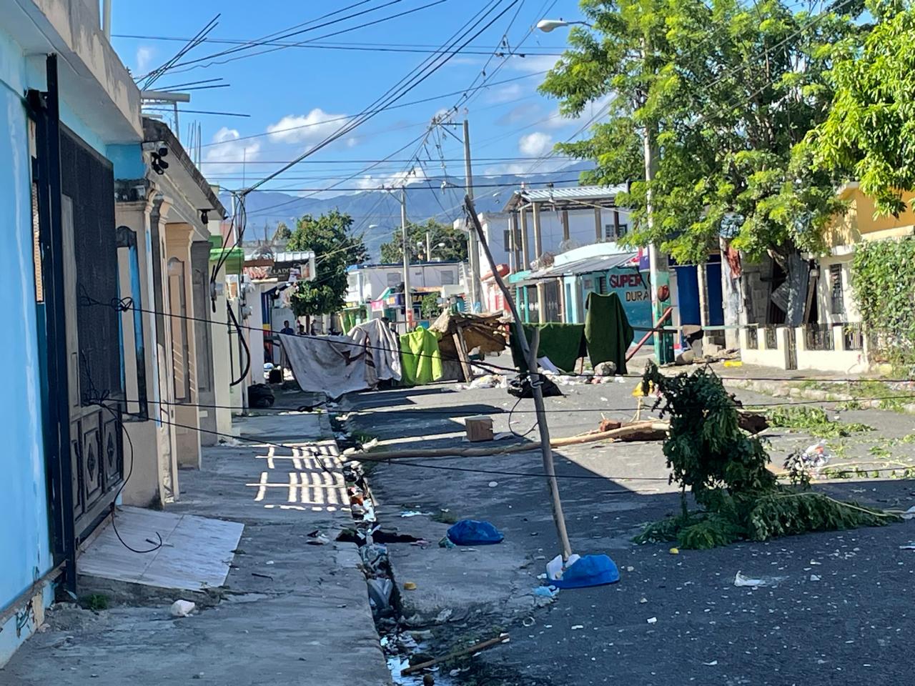 Los convocantes demandan el asfaltado de los diversos sectores populares de Bonao.