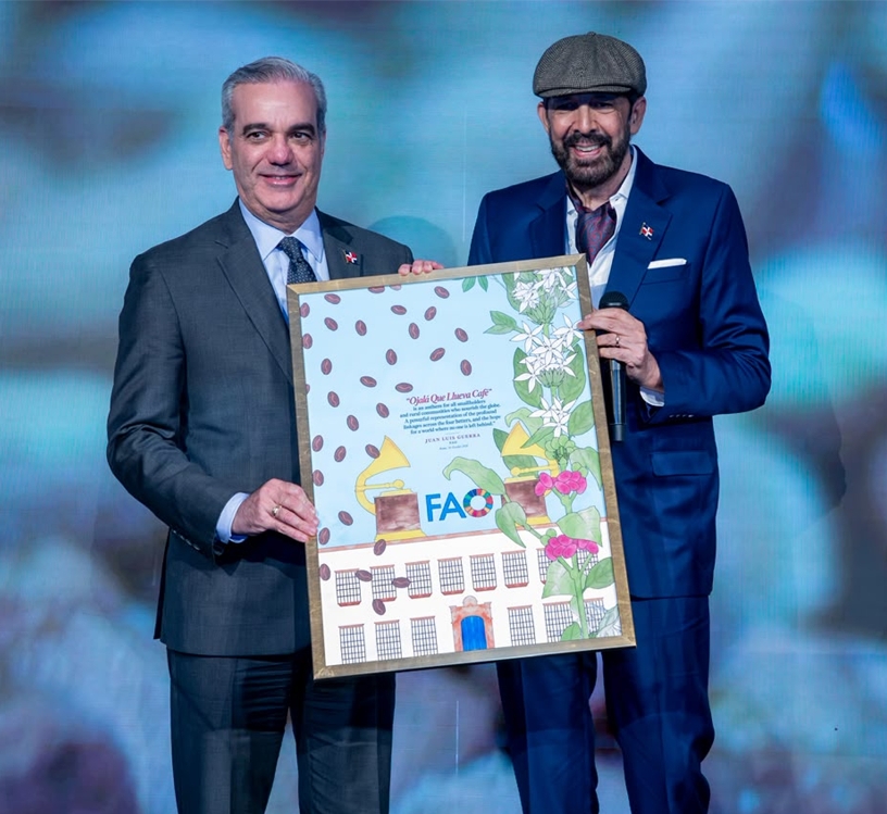 El presidente Luis Abinader y Juan Luis Guerra.